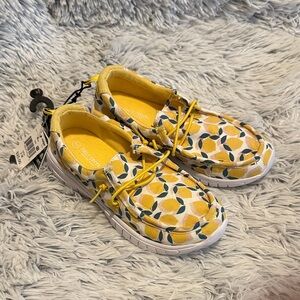 Falls Creek Girl Lemon Print Slip on Loafers